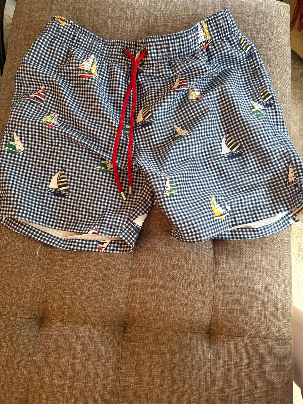 NWOT Mens Gingham Sailboat Swim Trunks with Red Drawstring